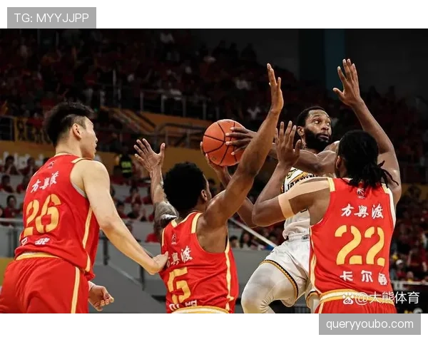 解析篮球“三秒违例”规则,区分攻防两端的适用场景与判定标准 解析篮球“三秒违例”规则,区分攻防两端的适用场景与判定标准